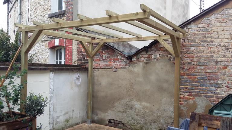 Pergola sur 3 pieds