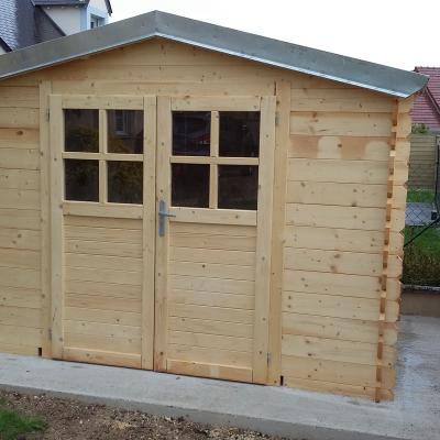 Montage d'un chalet de jardin