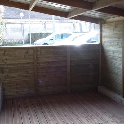 Local à vélo en bois sur bassin de rétention pour une copropriété de LÈVES - Intérieur 