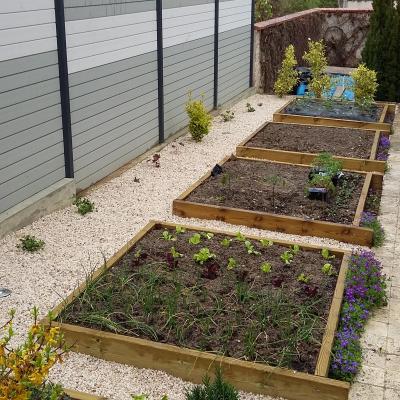 Carrés potagers en bois